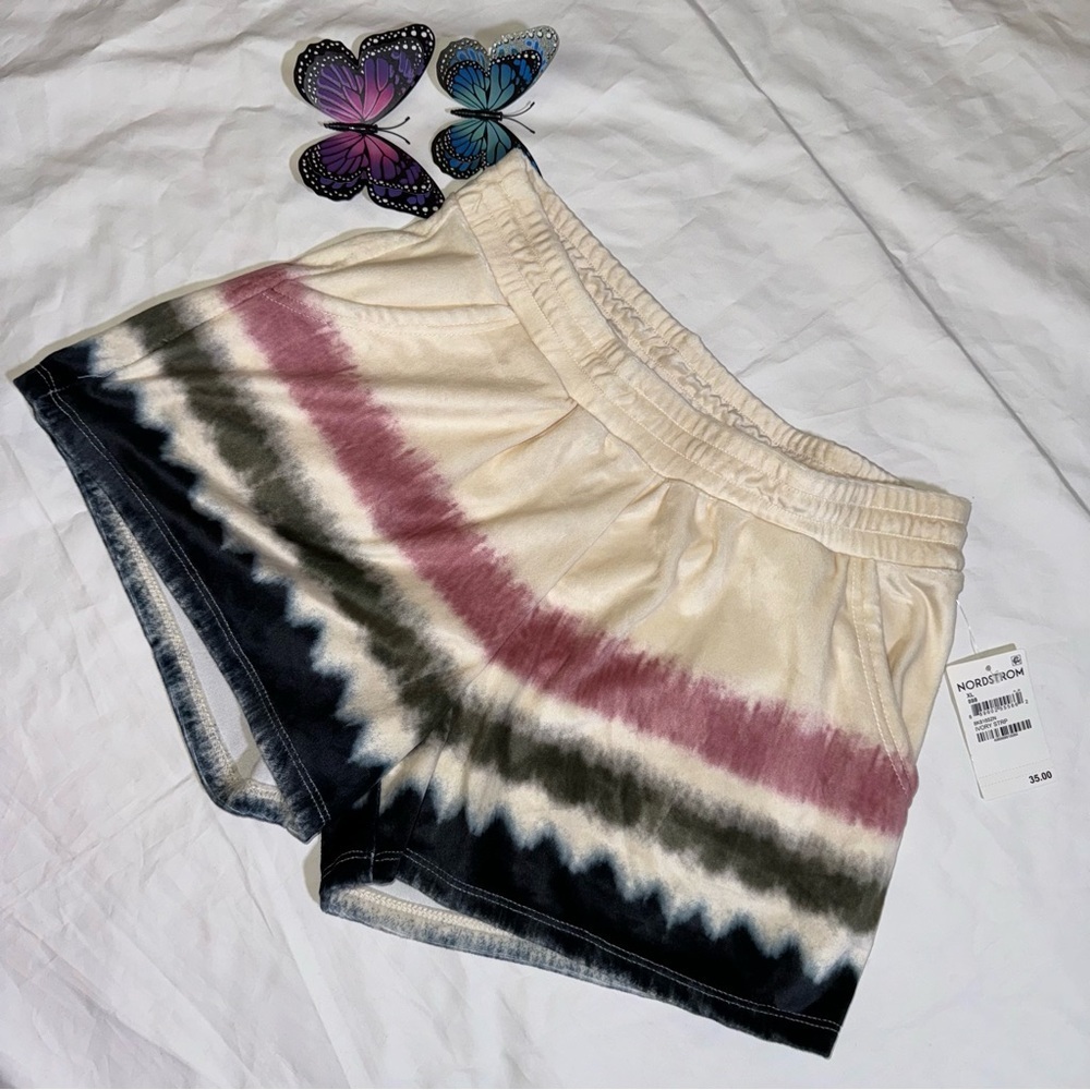 New Tie Dye Soft Shorts Freshman Girls Youth Extra Large NWT Youth 16